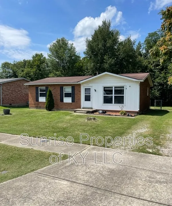 6704 Rebecca Ln