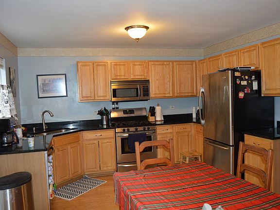 3rd image of 2064 Grayhawk Dr