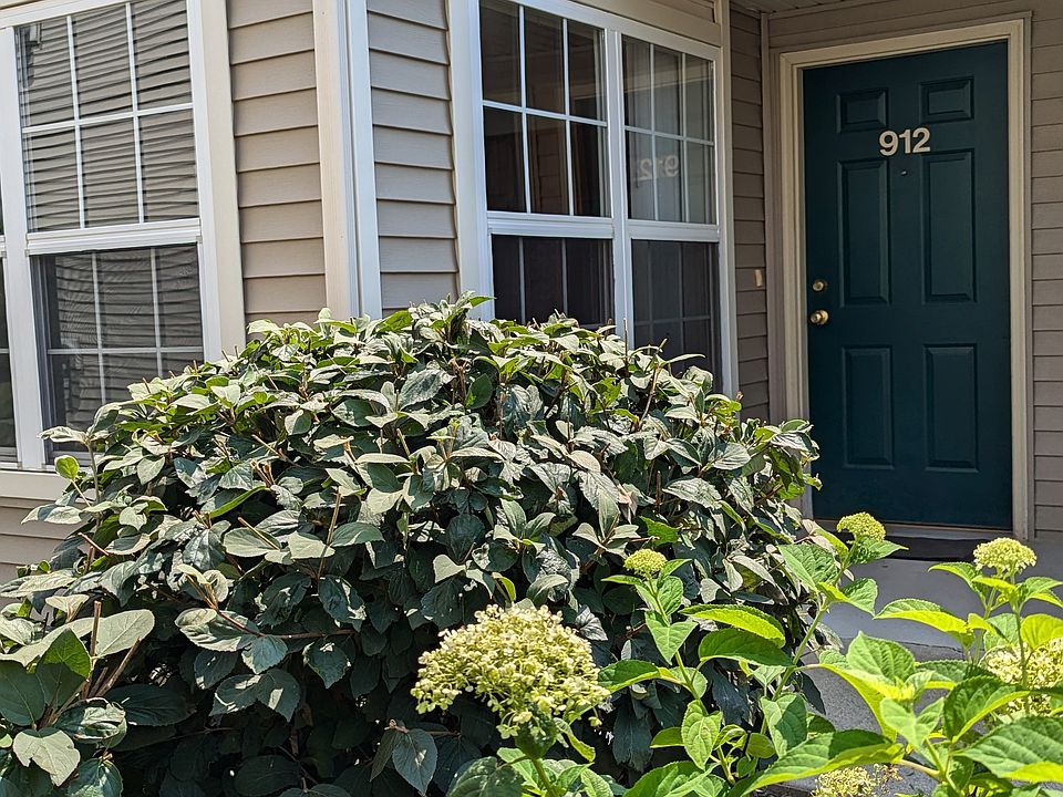 Welcome to 912 Penny Lane! A nice quiet neighborhood and great neighbors!. All Lanscaping and Snow removal is included.