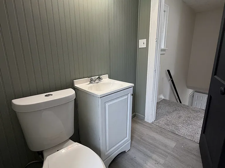 10706 Dove Ave — Photo 11