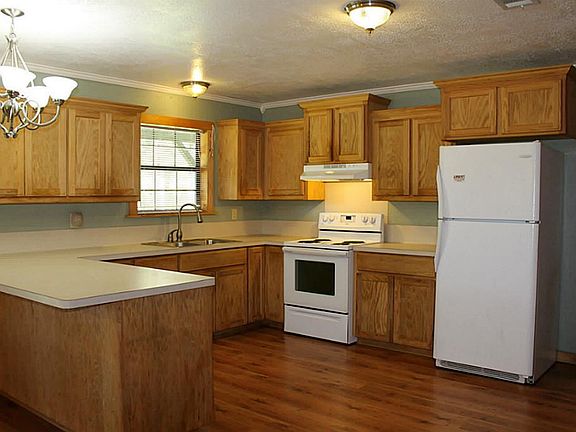3rd image of 1154 County Road 23