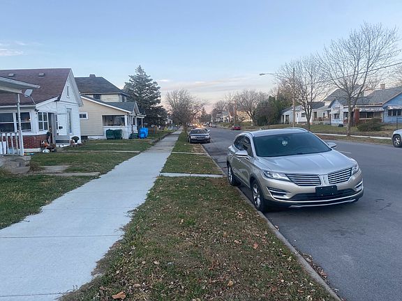 4th image of 734 S 13th St