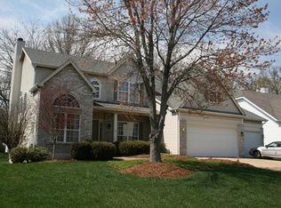 9 Royal Melbourne Ct, O'Fallon, MO 63366