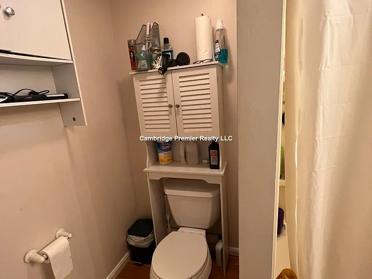 279 Pearl St #3 — Photo 26