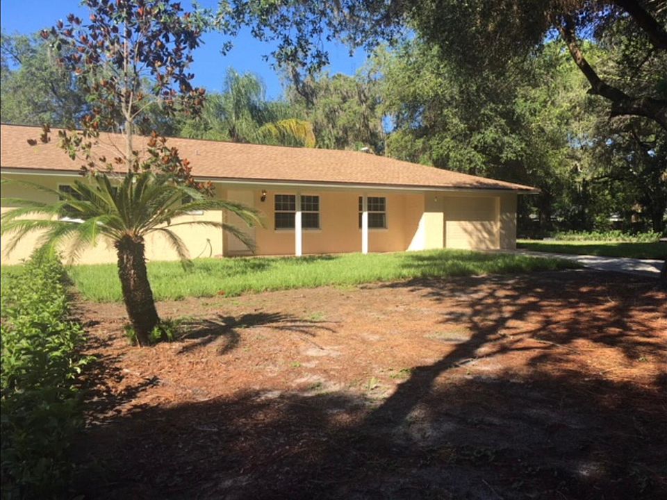 1st image of 195 Gene Gables Cir
