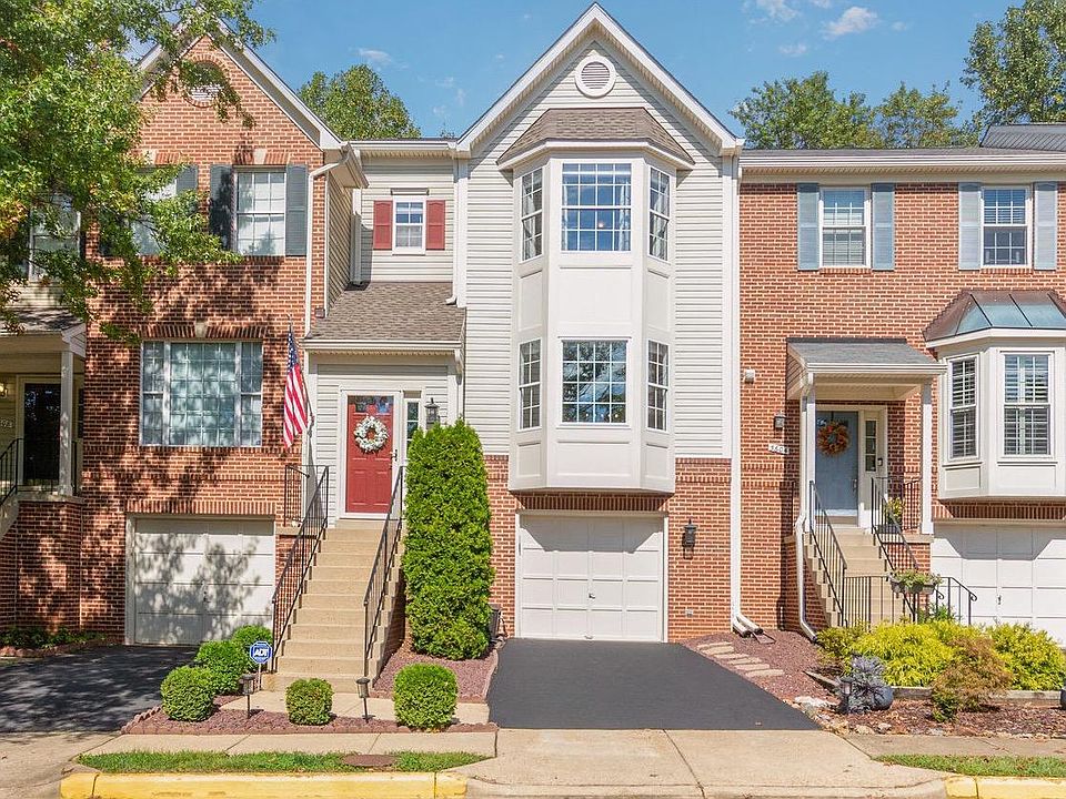 1st image of 5606 Glenwood Mews Dr