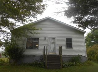 9950 Peach St, Waterford, PA 16441