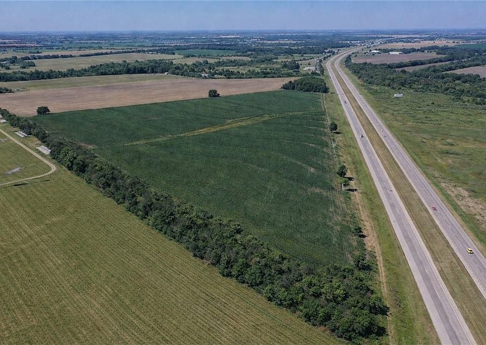 1st image of Pleasant Valley Rd