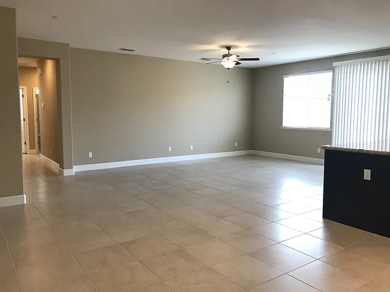 1627 Marsh Ct — Photo 8