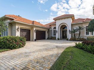 5704 Hammock Isles Dr, Naples, FL 34119