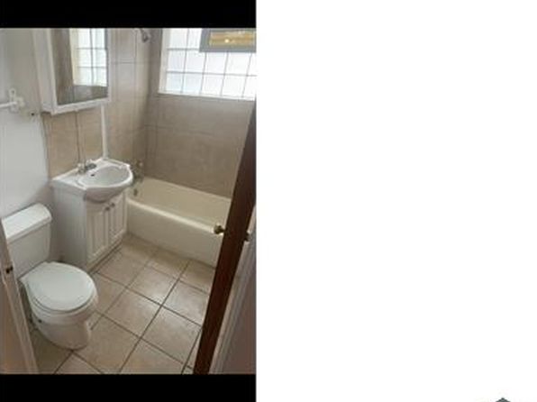 2244 W 111th St, Chicago, IL 60643