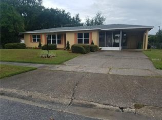 1208 Berwick Dr, Leesburg, FL 34748