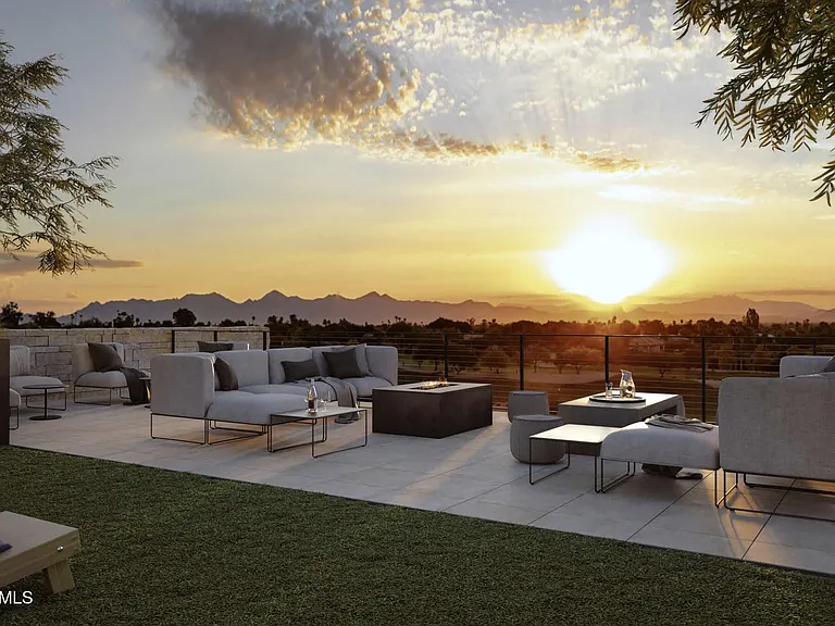 5000 N Camelback Ridge Dr #302 — Photo 37