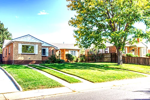 2870 Grape St Photo 1
