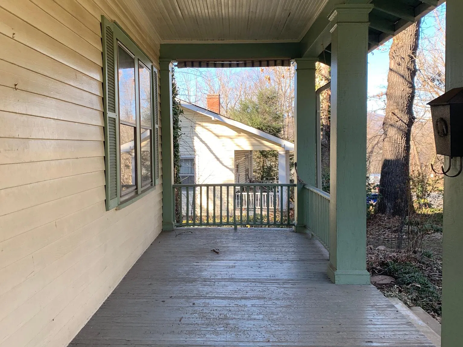 2 bed, $1,300 — Photo 2
