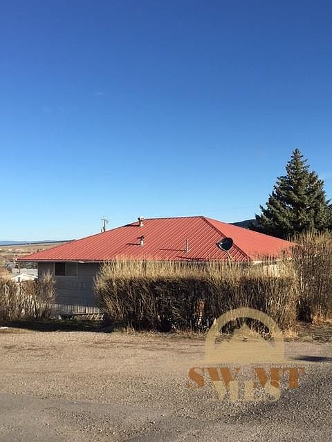 2nd image of 105 4th Ave SE
