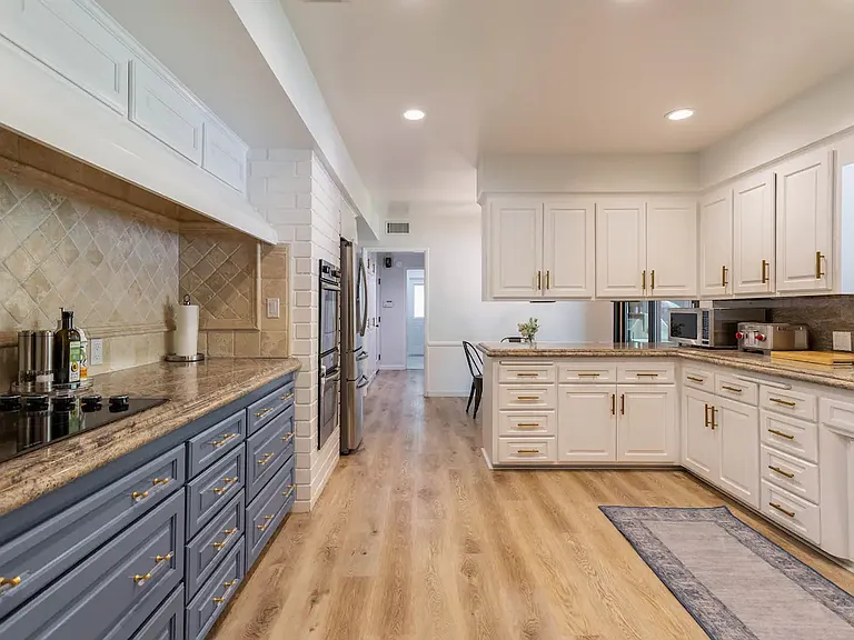 17133 Adlon Rd — Photo 24