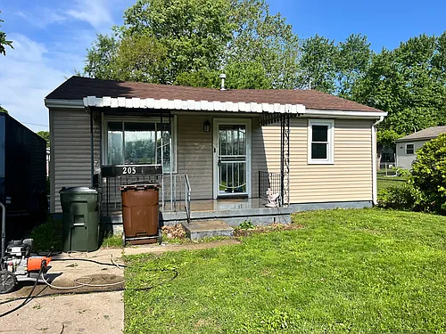205 Hypathia Ave Photo 1