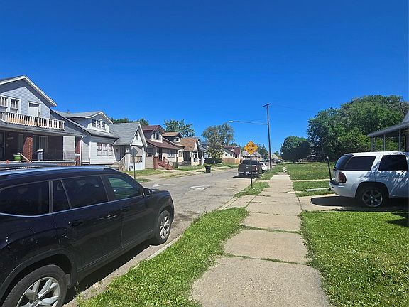 5th image of 14002 Wisconsin St