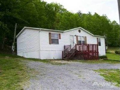 170 Preacher Laws Rd, Afton, TN, 37616