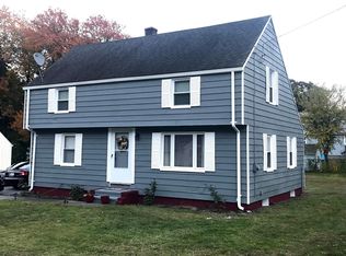 10 White Ter, Auburn, MA 01501