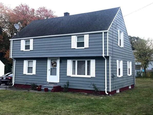 10 White Ter, Auburn, MA 01501
