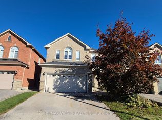 571 Vellore Woods Blvd, Vaughan, ON L4H 2V8