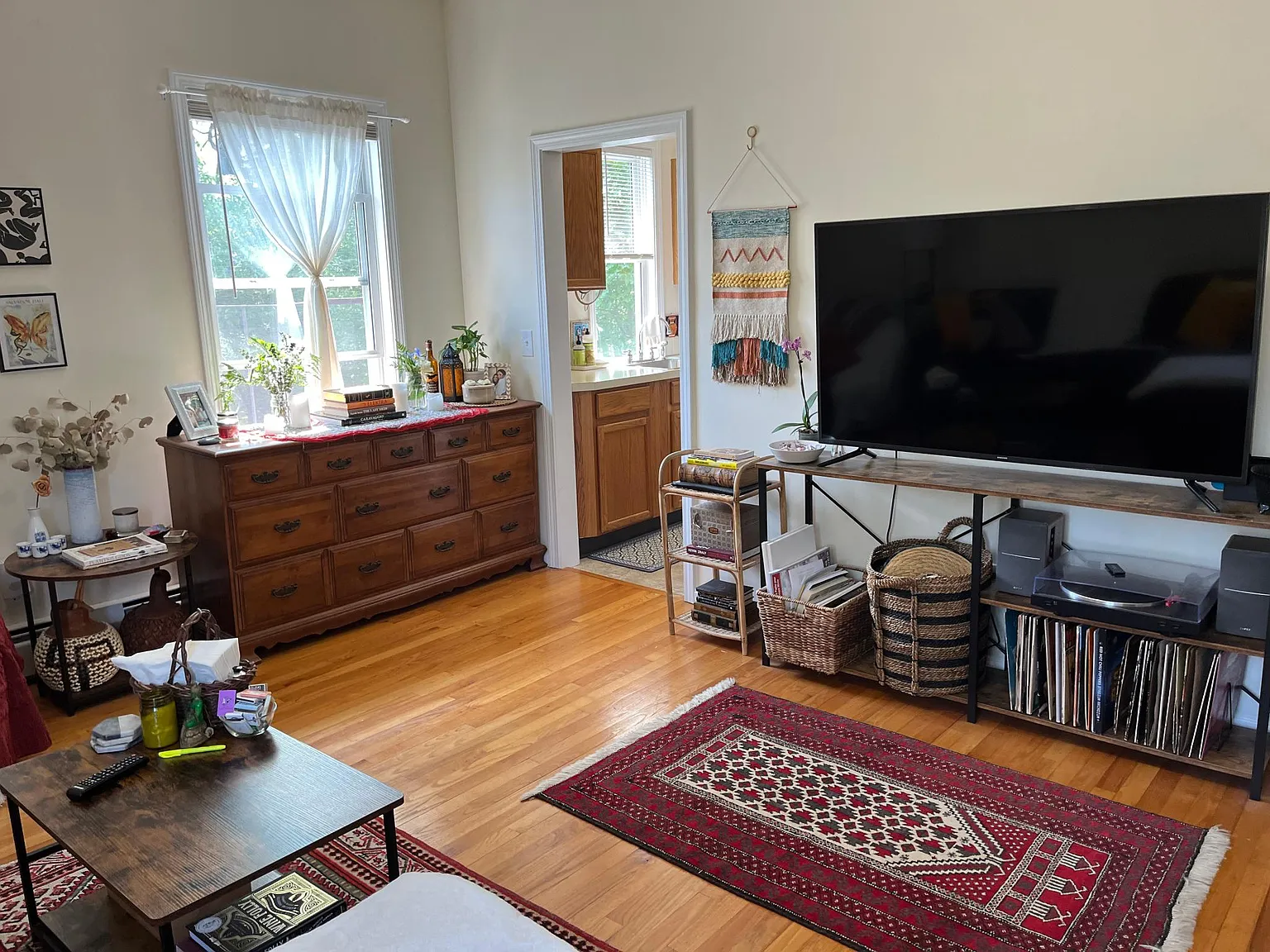 141 Governor St — Photo 2