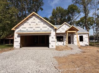 517 Mill Spgs, Coatesville, IN 46121