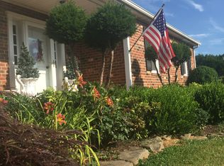 2116 Spring Hill Rd, Staunton, VA 24401