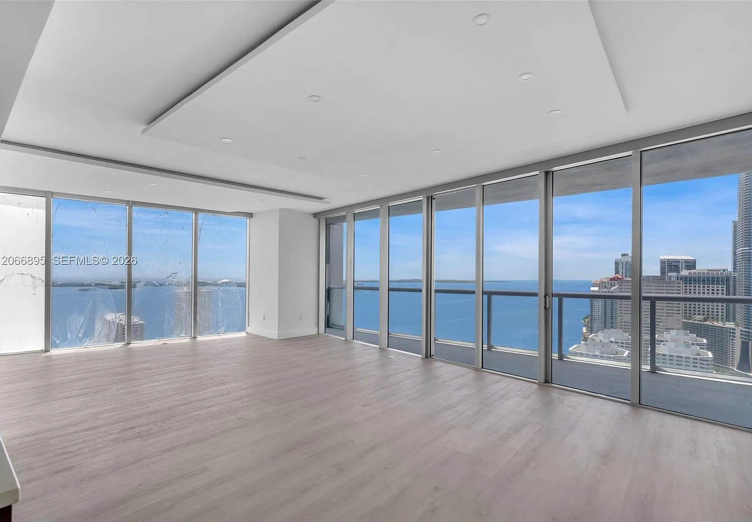 Icon Brickell No Two — Photo 4