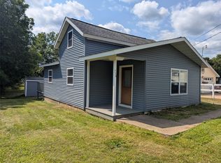 716 Lindoo Avenue E, Ladysmith, WI 54848