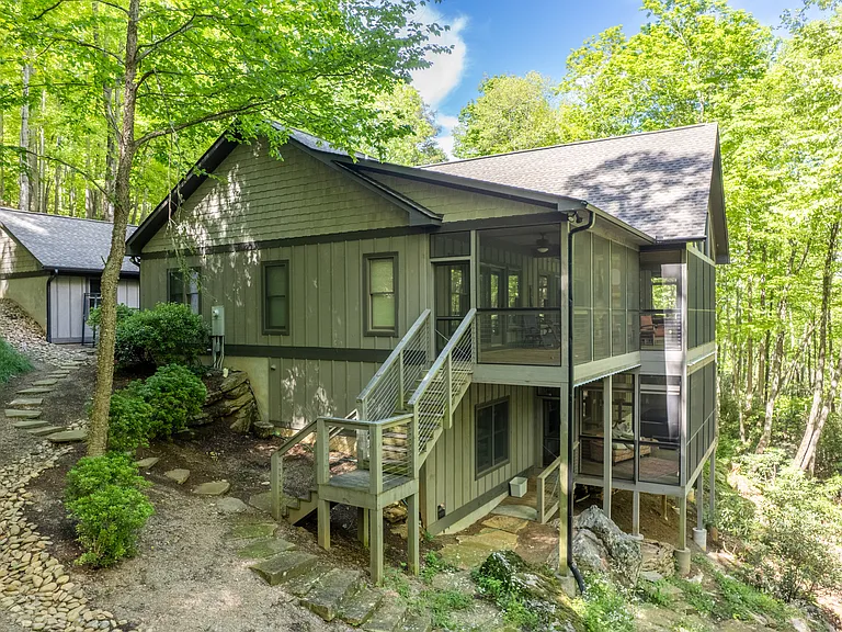 350 Celo Cove Dr — Photo 18