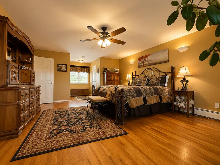 Whitewood Dr — Photo 16