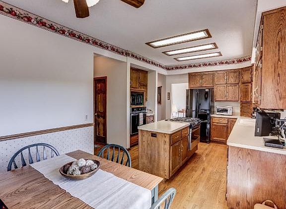 3rd image of 13171 Galleria Pl