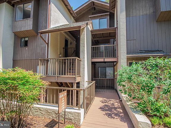 2nd image of 231 Canal Park Dr Unit A-204