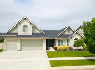 1080 Overland Trl, Middleton, ID 83644
