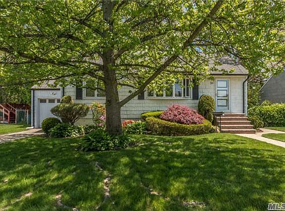 4th image of 55 Eastlake Ave