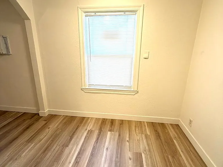 877 Eleanor Ave — Photo 45
