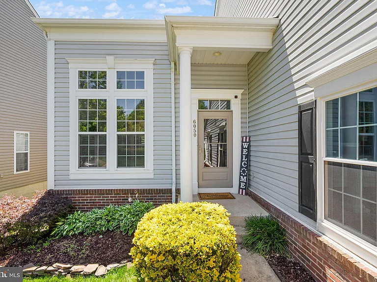 6050 Smooth Stone Pl — Photo 5