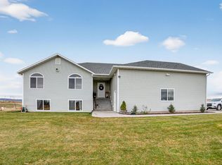 1863 Taghee Ln, Pocatello, ID 83204