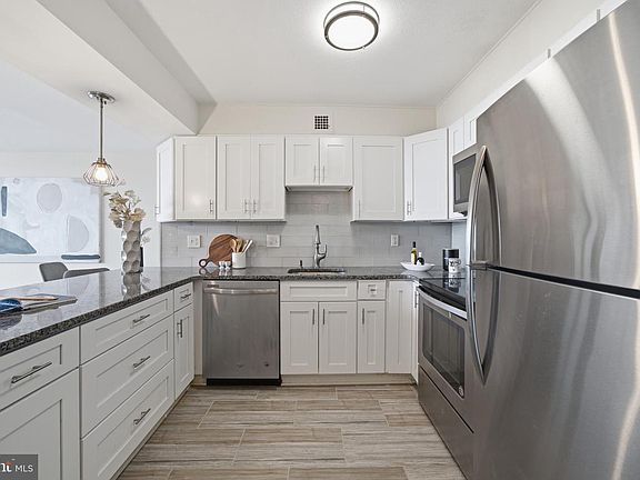 5th image of 226 W Rittenhouse Sq #30-2514