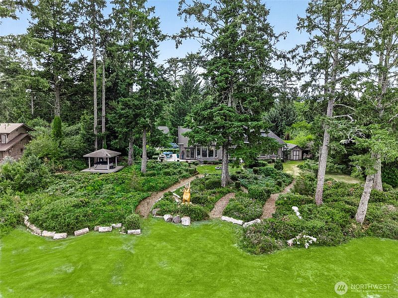 3rd image of 15314 Sandridge Road