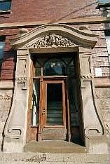5th image of 518 W Armitage Ave APT 3