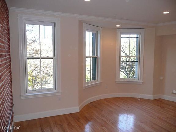 28 Montgomery St. #4 Boston - South End Shared Unit Photo 5