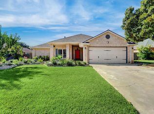 1208 Rocky Creek Dr, Pflugerville, TX 78660