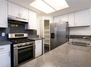 7021 Alondra Blvd APT 2, Paramount, CA 90723