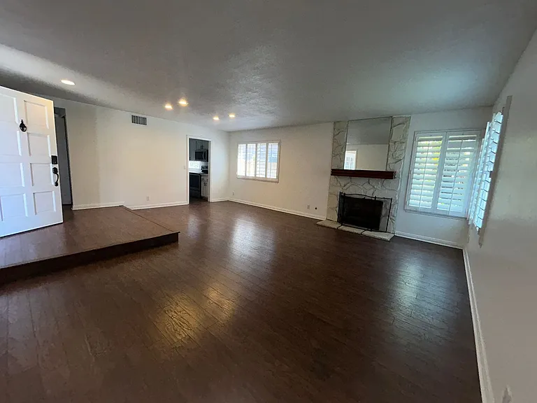 16082 Cache St — Photo 6