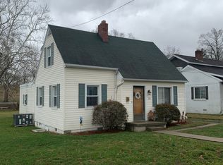 808 Cunningham Ln, Saint Albans, WV 25177