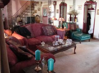3228 S Juniper St, Philadelphia, PA 19148